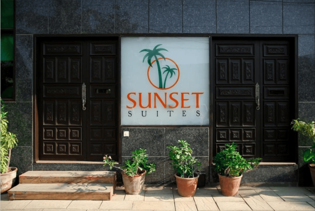 Sunset Hotel (DHA)